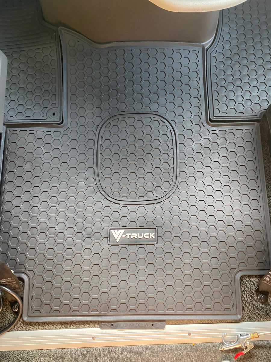 Volvo 860 Series 5-Piece Vinyl Floor Mat Set - Raney's Truck Parts